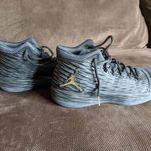 Men's Air Jordan Melo M13